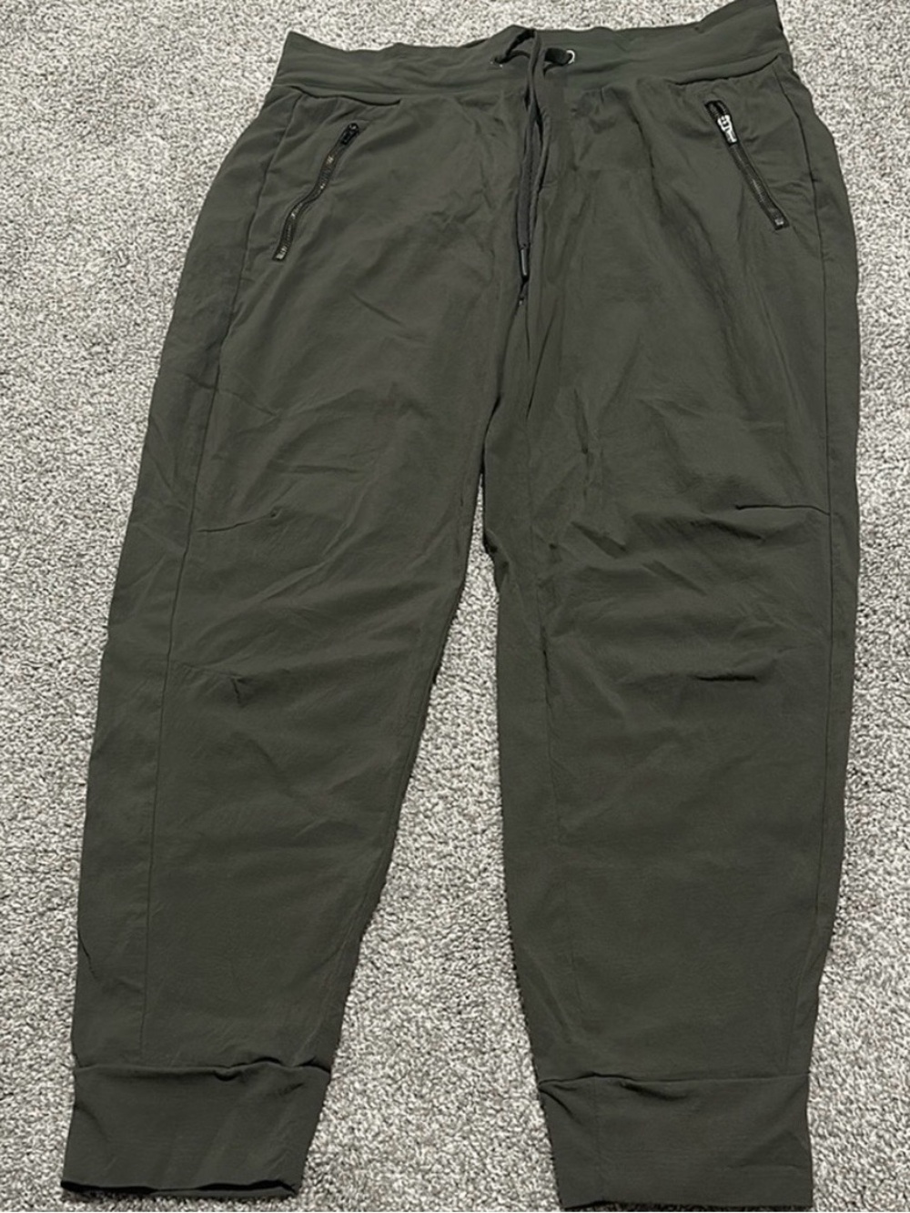 Athleta Olive Jogger Sweatpants with Zipper Pockets